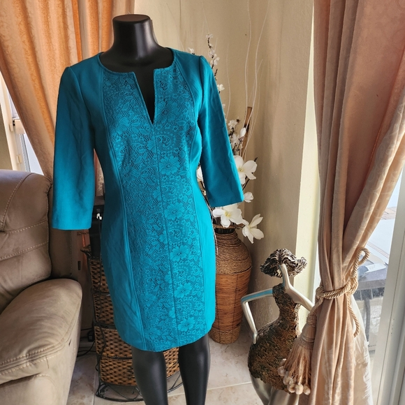 Adrianna Papell Dresses & Skirts - Adrianna Papell GREEN dress size 8 NEW